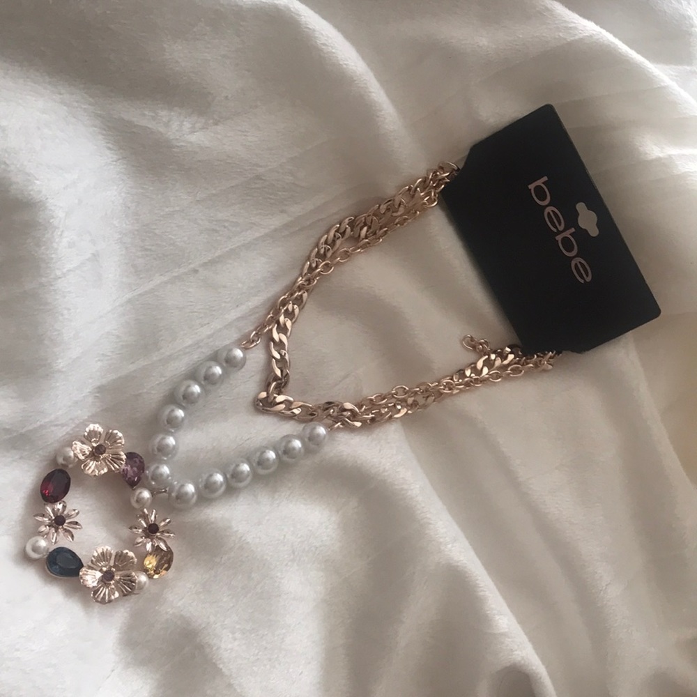 Bebe statement necklace